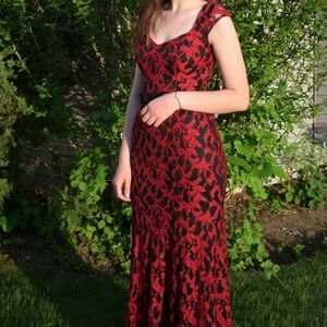 Adrianna Papell Red and Black Lace Backless Gown